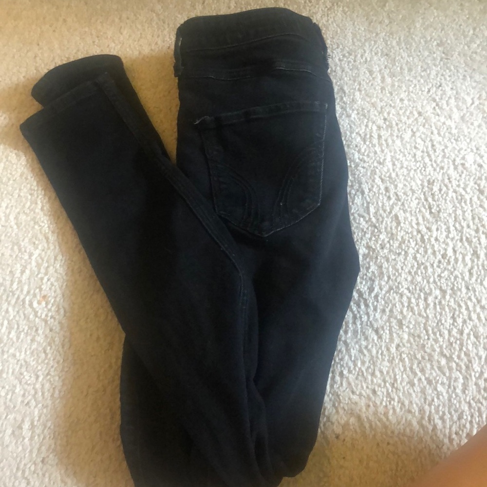 black hollister jeans